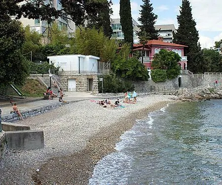 Teresina Volosko Apartment